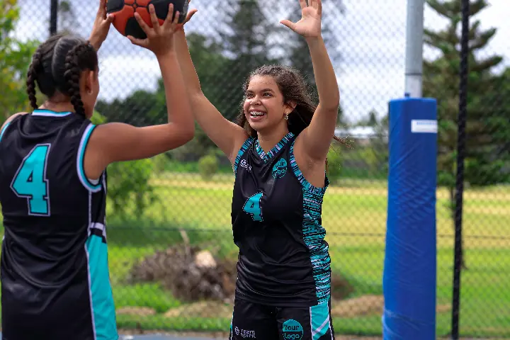 How to Choose Breathable Fabrics for Summer Sports with Dossha? How to Choose Breathable Fabrics for Summer Sports with Dossha?